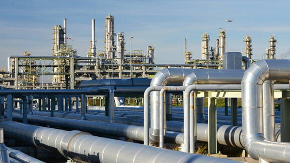 Die rasant ansteigenden Energiepreise fordern die Energieversorger heraus:

