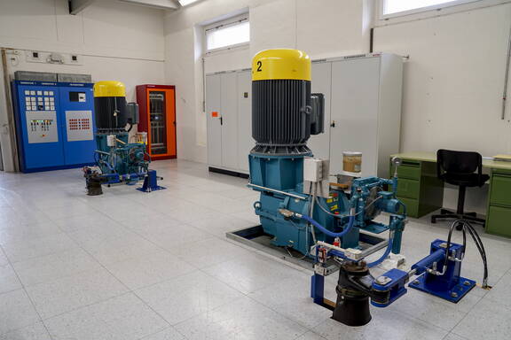 Die beiden Generatoren leisten je 60 Kilowatt
